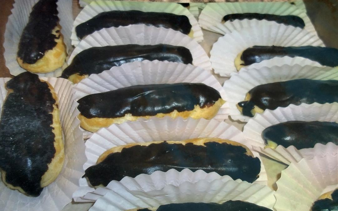 Mini Eclairs